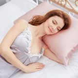 良い質の睡眠をとっている人はお肌が綺麗！？たくさん睡眠をとり、良い質の睡眠を取る方法